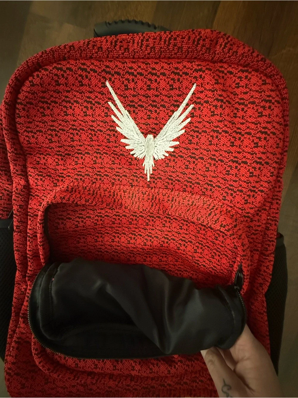 Maverick nwot logan